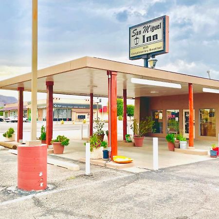 San Miguel Inn Socorro Εξωτερικό φωτογραφία