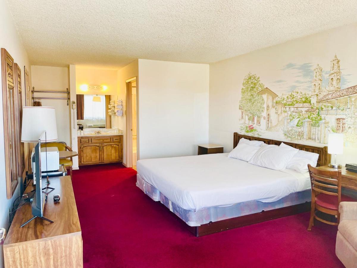 San Miguel Inn Socorro Εξωτερικό φωτογραφία